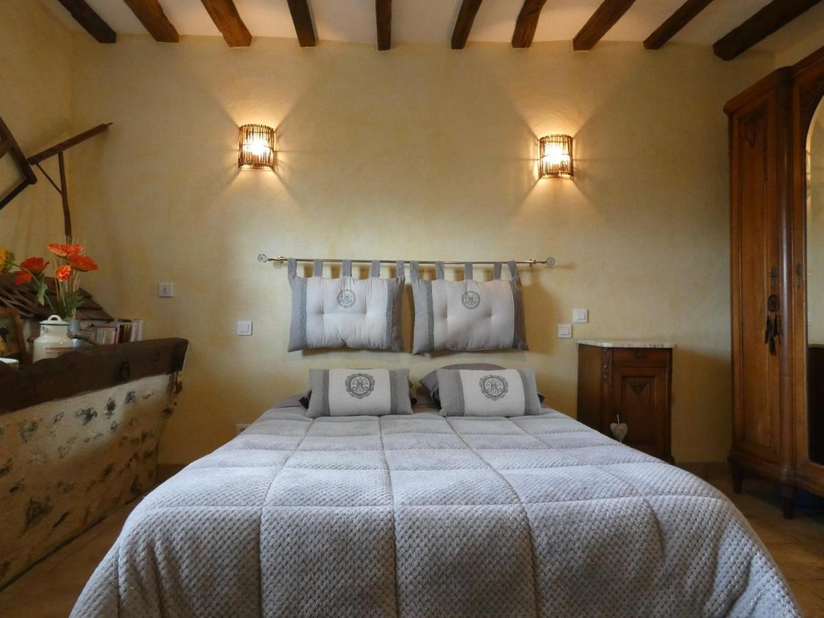 Les Logis Du Breuil Bed and Breakfast Marchéville Buitenkant foto