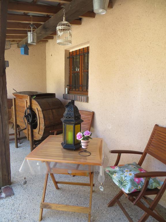 Les Logis Du Breuil Bed and Breakfast Marchéville Buitenkant foto