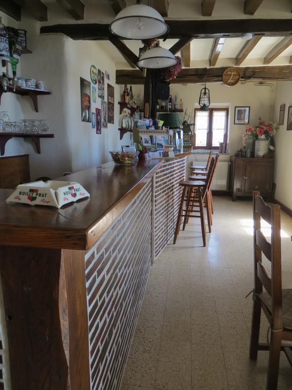 Les Logis Du Breuil Bed and Breakfast Marchéville Buitenkant foto